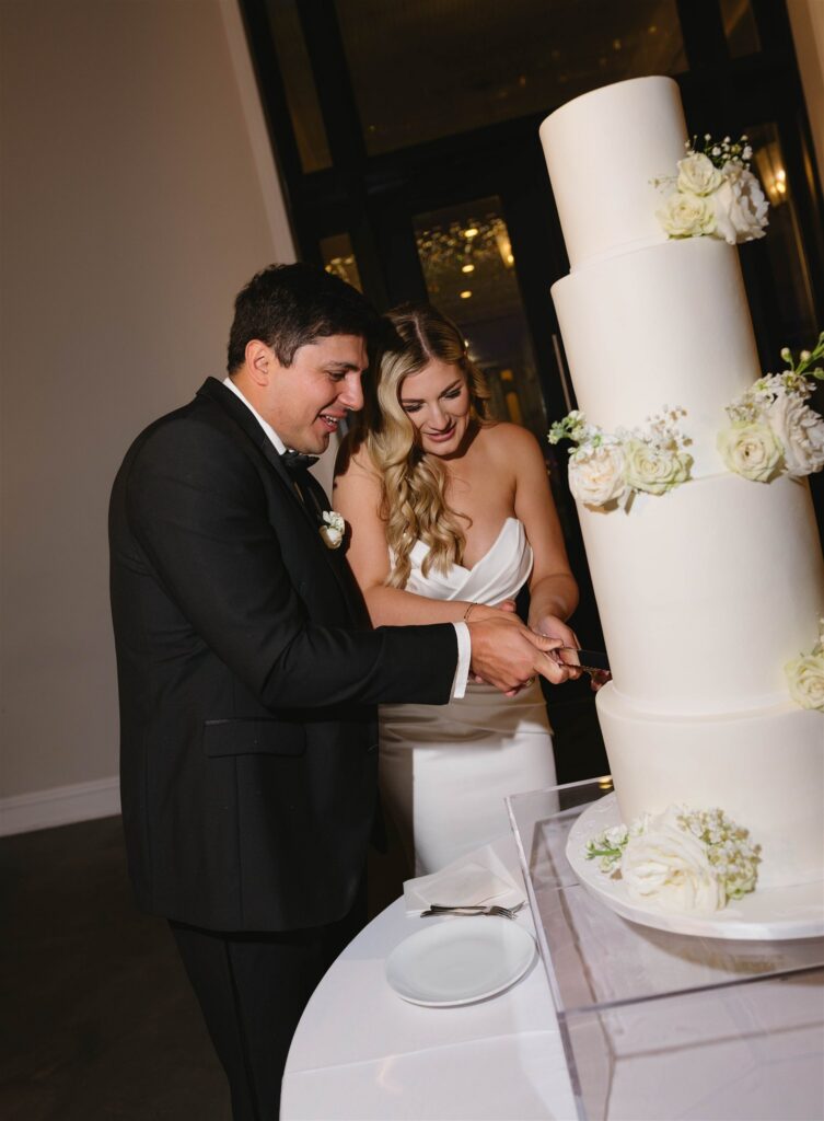 dancing and reception party photos from wedding at sandlewood manor in houston, texas